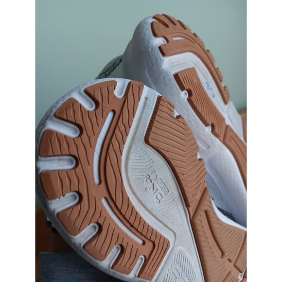 Sold - Picture 4 of 9